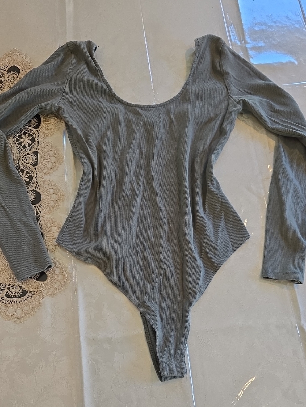 Green Forever 21 Ribbed Scoop Neck Long Sleeve Bodysuit Size Large